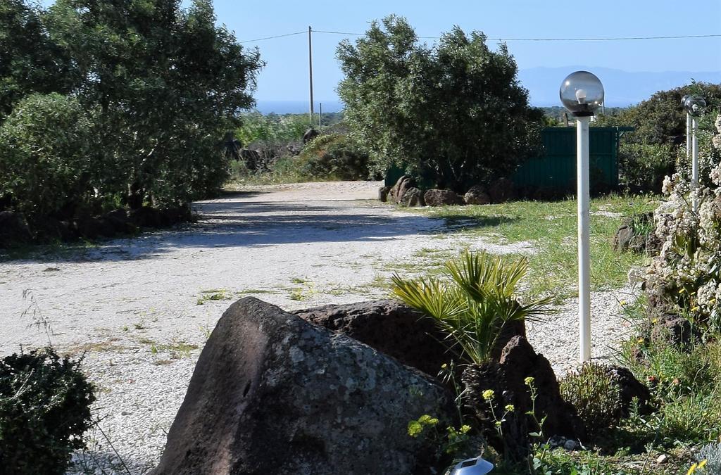 La Ginestra Affittacamere Orosei Esterno foto