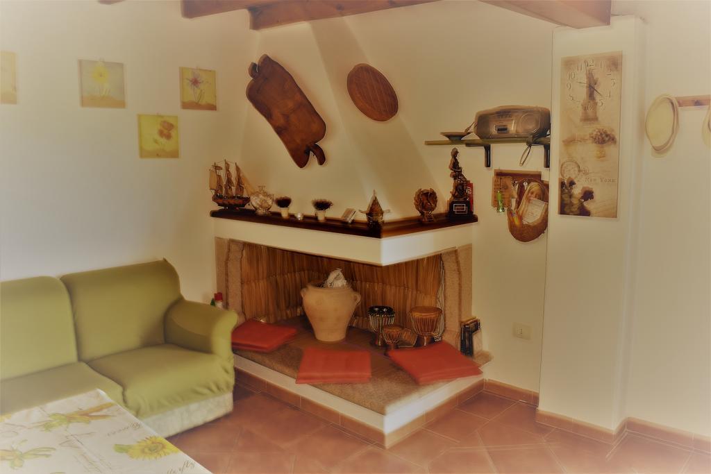 La Ginestra Affittacamere Orosei Esterno foto